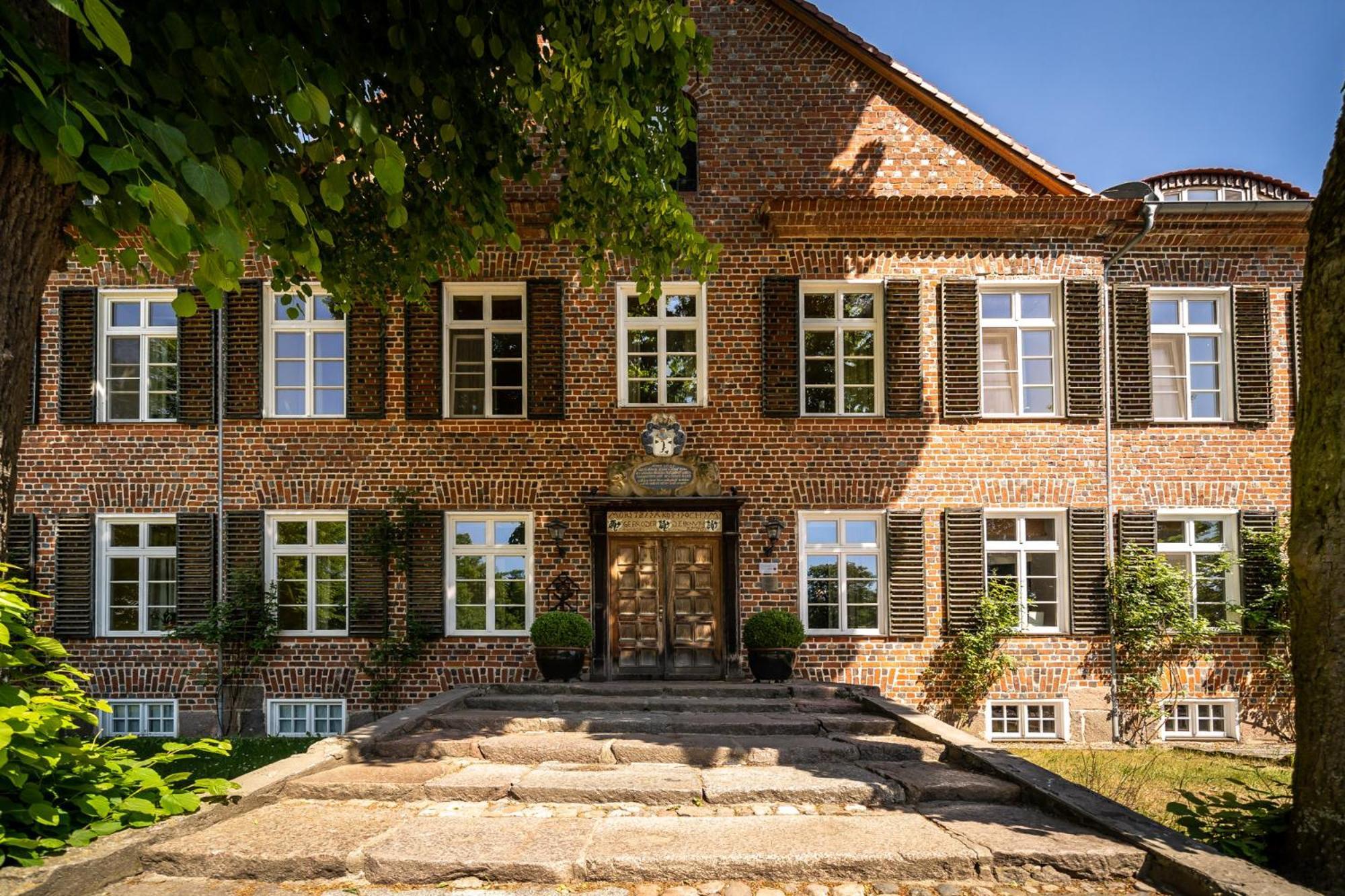 Romantik Hotel Gutshaus Ludorf Eksteriør billede