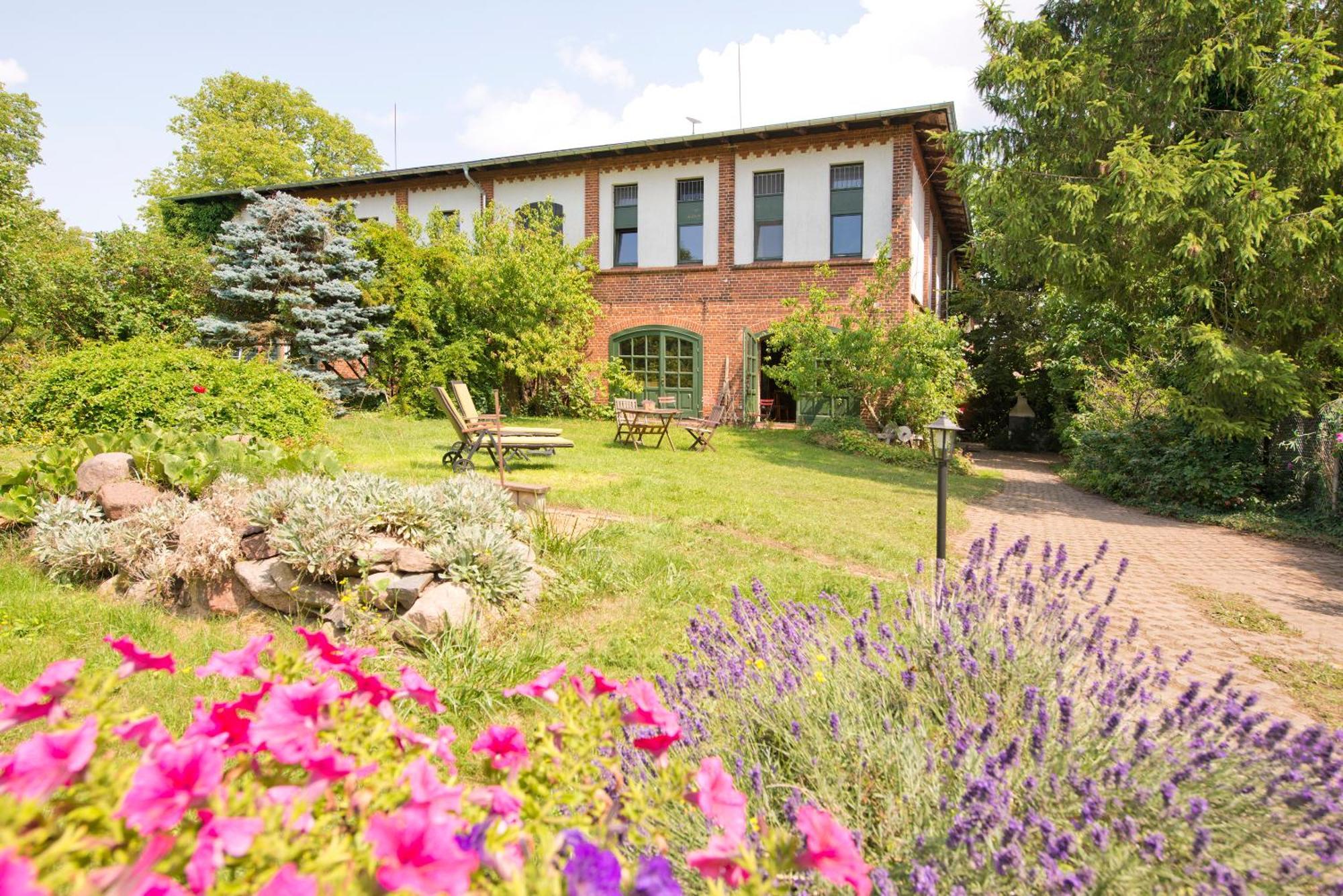 Romantik Hotel Gutshaus Ludorf Eksteriør billede