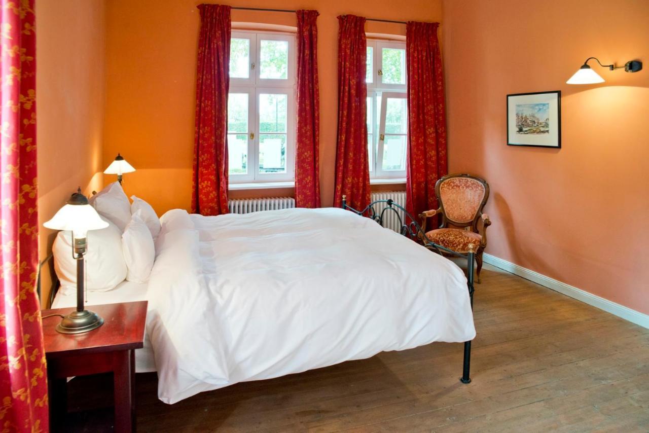 Romantik Hotel Gutshaus Ludorf Eksteriør billede